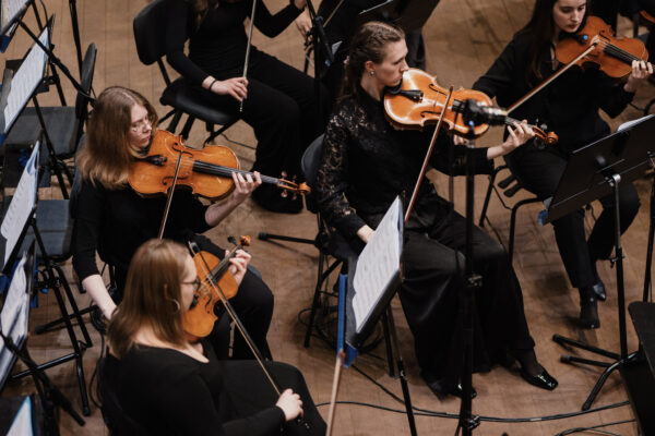 ŠMSM menų studentams pirmą kartą skyrė Čiurlionio stipendijas