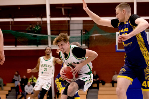 Metus pradėjo pergalingai