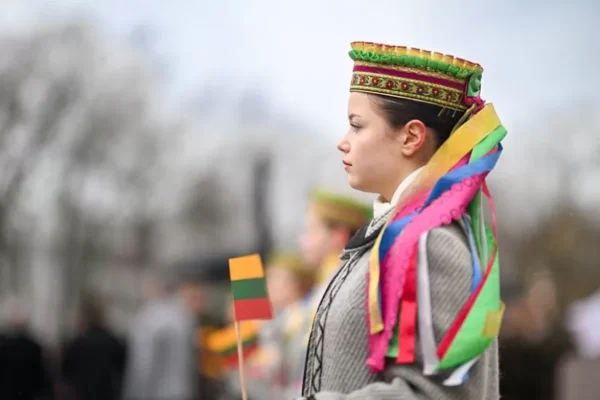 Nauja KAM ir ŠMSM iniciatyva „Pilietiškumo savaitė“: pirmą vasaros atostogų savaitę kviečia mokinius tyrinėti savo kraštą